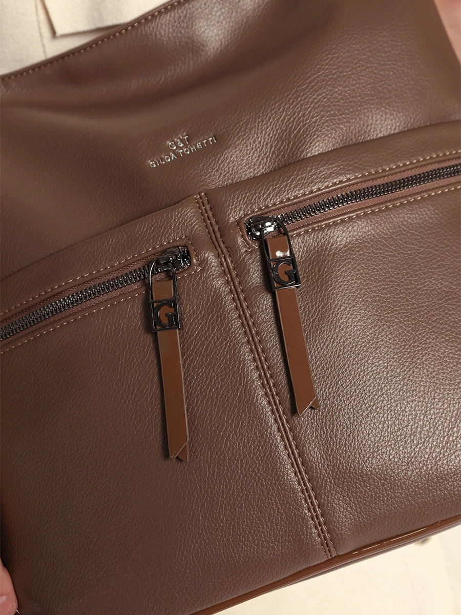 Сумка-шоппер коричневого цвета с накладными карманами